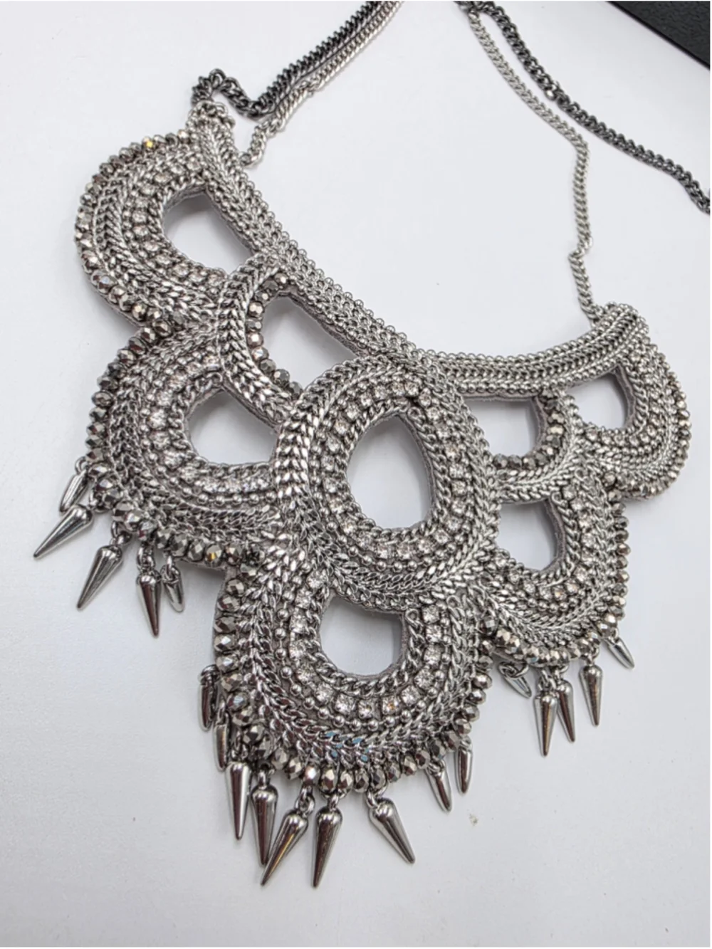 Stella & Dot Tallulah Statement Necklace Silver Tone Crystal Bib Necklace - Picture 4 of 9
